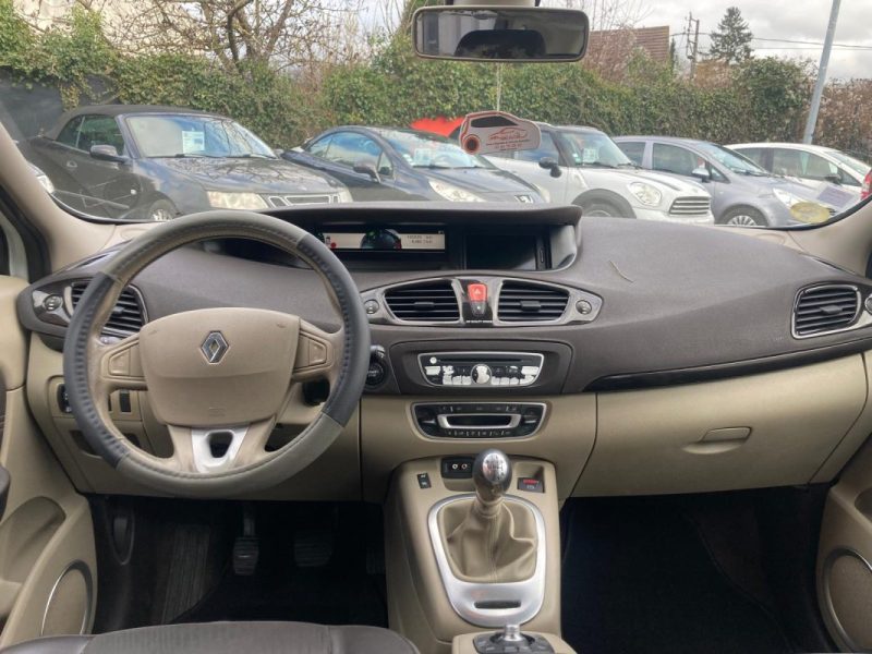 Renault SCENIC III 1.5L dCi 110cv EXCEPTION_SEMI CUIR / RÉVISÉE&GARANTIE  