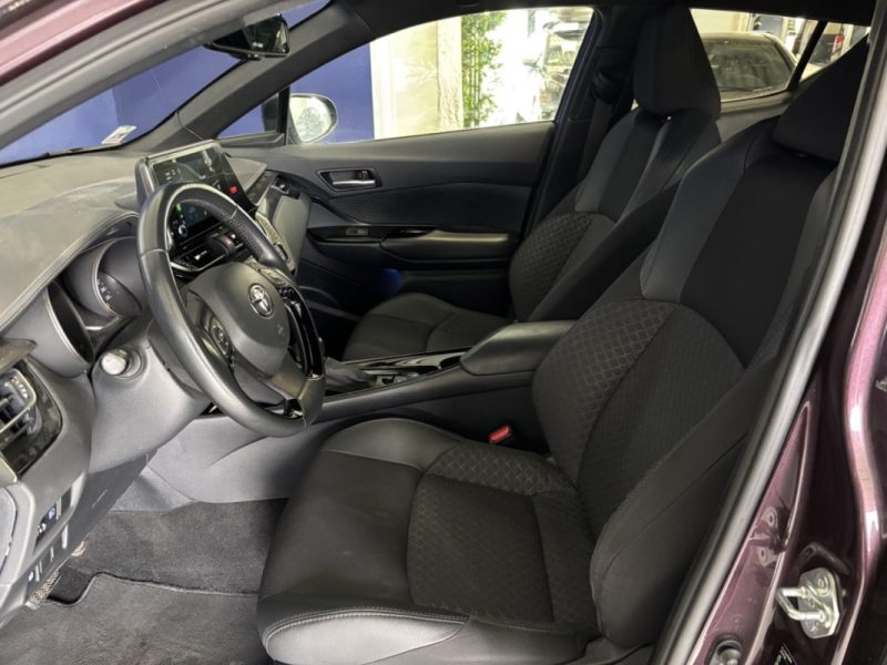 TOYOTA C-HR CHR HYBRIDES 2022 / CARPLAY / CAMERA DE RECUL / FEUX LED / REGULATEUR / ECRAN TACTILE