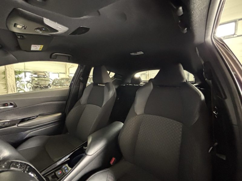 TOYOTA C-HR CHR HYBRIDES 2022 / CARPLAY / CAMERA DE RECUL / FEUX LED / REGULATEUR / ECRAN TACTILE