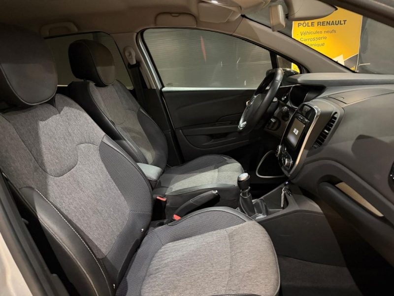 RENAULT CAPTUR 1.3 TCE 130 INTENS / PACK CITY / ENTRETIEN COMPLET RENAULT  2019