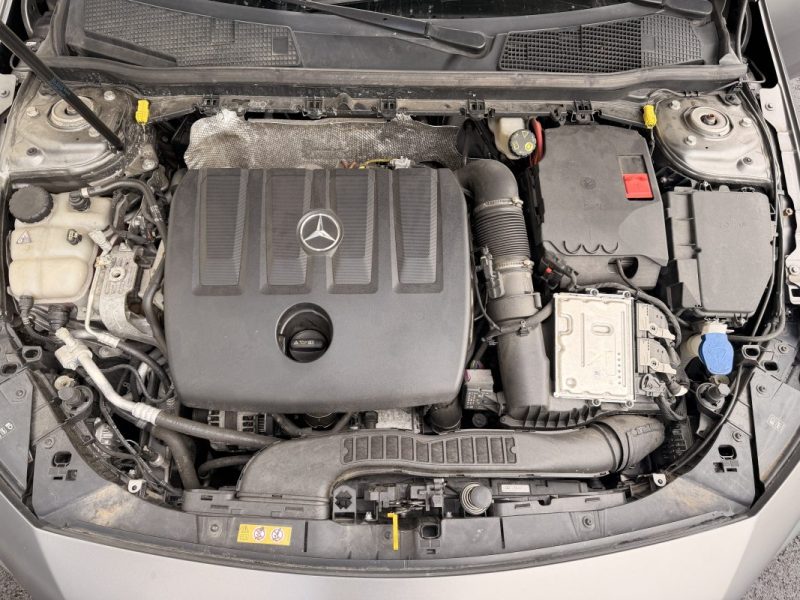 MERCEDES-BENZ CLASSE A 180d - AMG LINE - 1.5L CDI BlueTECH TURBO - 116 ch - BVA -2020 - Toit Ouvrant