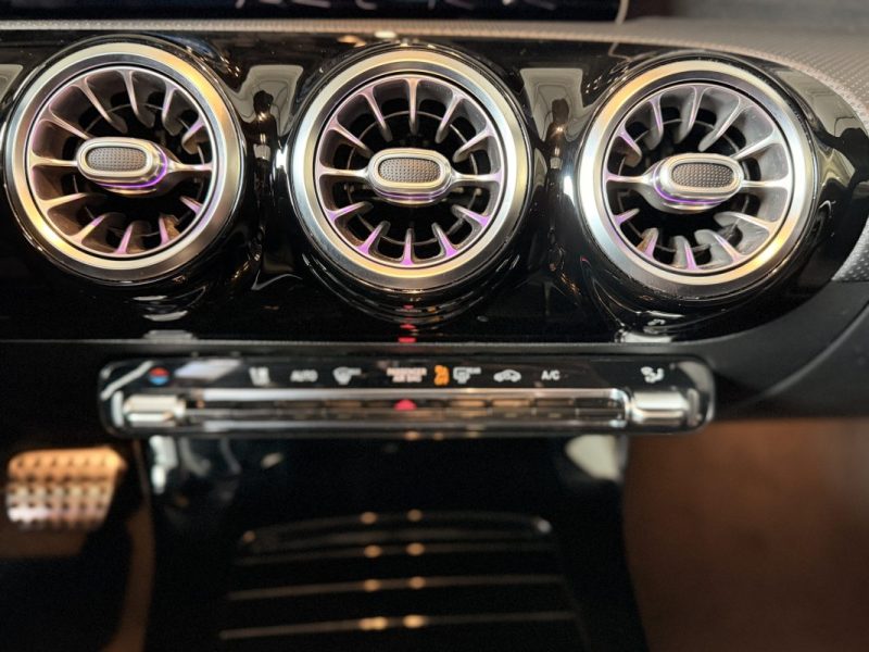 MERCEDES-BENZ CLASSE A 180d - AMG LINE - 1.5L CDI BlueTECH TURBO - 116 ch - BVA -2020 - Toit Ouvrant