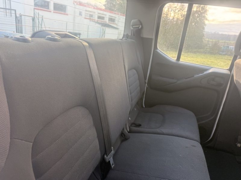 NISSAN NAVARA 2.5 DCI 16V PICKUP DOUBLE CABINE 4WD 174 CV 2006