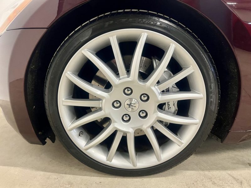MASERATI GranTurismo Coupé 4.7 V8 S 440ch BVA ( Boîte ZF) 