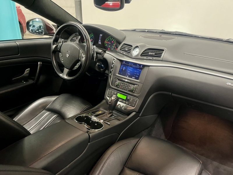 MASERATI GranTurismo Coupé 4.7 V8 S 440ch BVA ( Boîte ZF) 