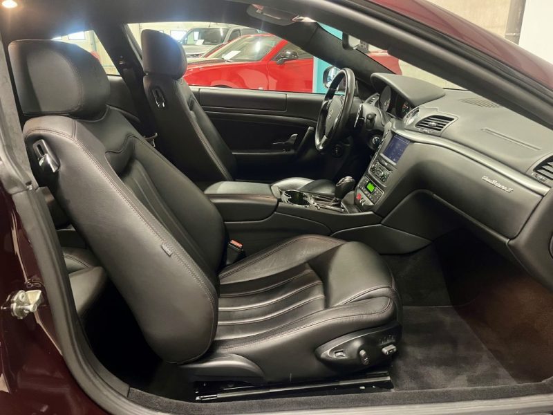 MASERATI GranTurismo Coupé 4.7 V8 S 440ch BVA ( Boîte ZF) 