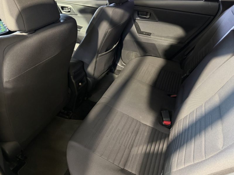 TOYOTA AURIS TENDANCE PHASE 2 1.2 116cv - ATTELAGE - CAMERA DE RECUL - CUIR ALCANTARA - 73 000 klm  
