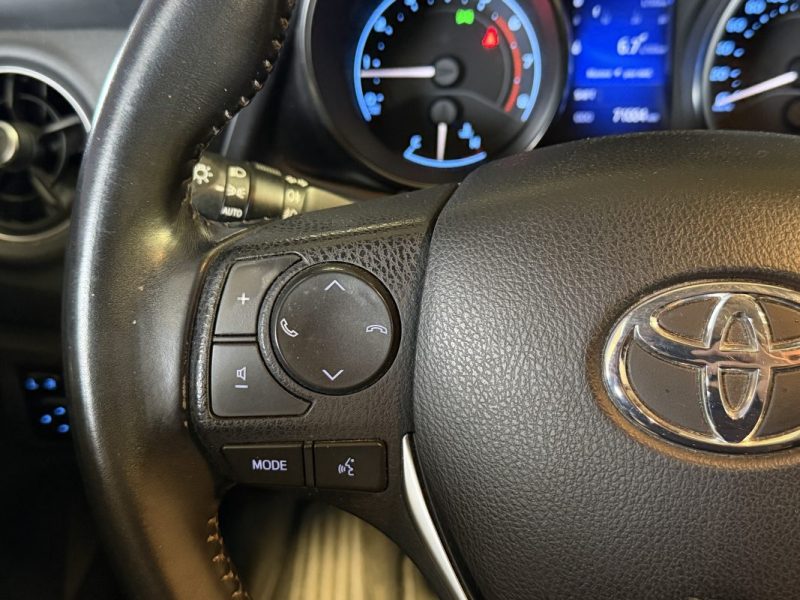 TOYOTA AURIS TENDANCE PHASE 2 1.2 116cv - ATTELAGE - CAMERA DE RECUL - CUIR ALCANTARA - 73 000 klm  