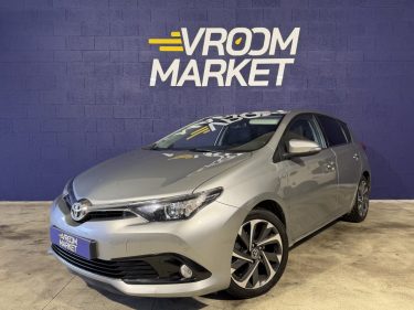 TOYOTA AURIS TENDANCE PHASE 2 1.2 116cv - ATTELAGE - CAMERA DE RECUL - CUIR ALCANTARA - 73 000 klm  