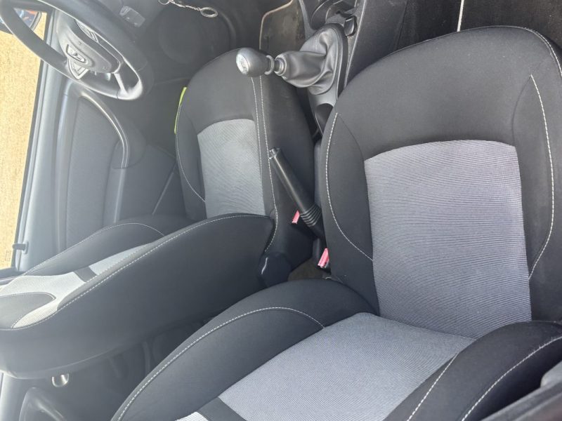 DACIA DUSTER TCE 125 LAUREATE PLUS 2017