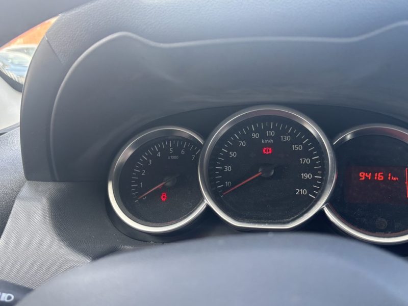 DACIA DUSTER TCE 125 LAUREATE PLUS 2017