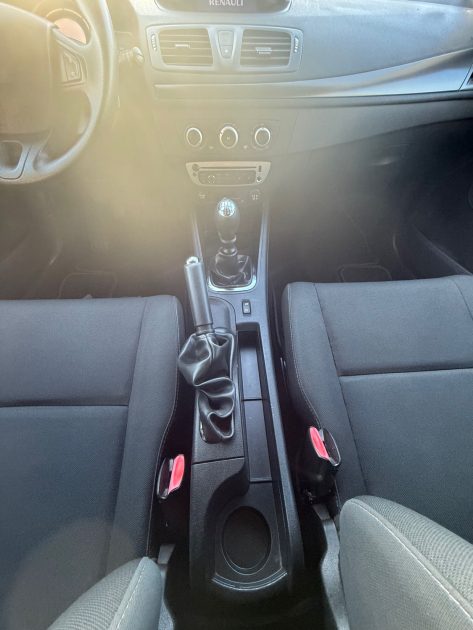 RENAULT MEGANE 3 PHASE  1.2I - 16V TCE TURBO 115CV 2013