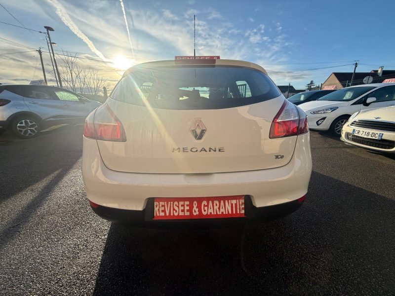 RENAULT MEGANE 3 PHASE  1.2I - 16V TCE TURBO 115CV 2013