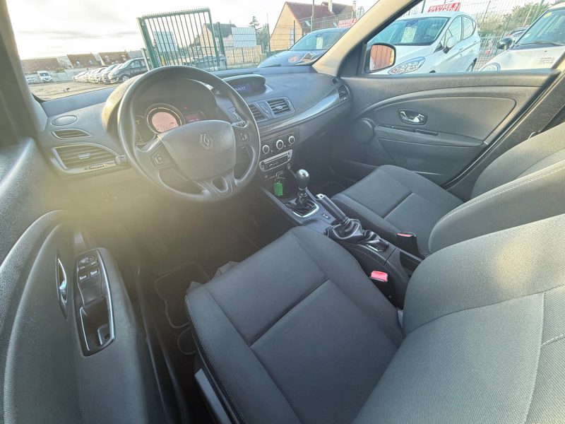 RENAULT MEGANE 3 PHASE  1.2I - 16V TCE TURBO 115CV 2013