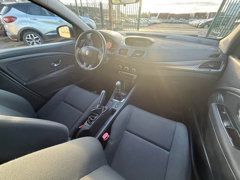 RENAULT MEGANE 3 PHASE  1.2I - 16V TCE TURBO 115CV 2013