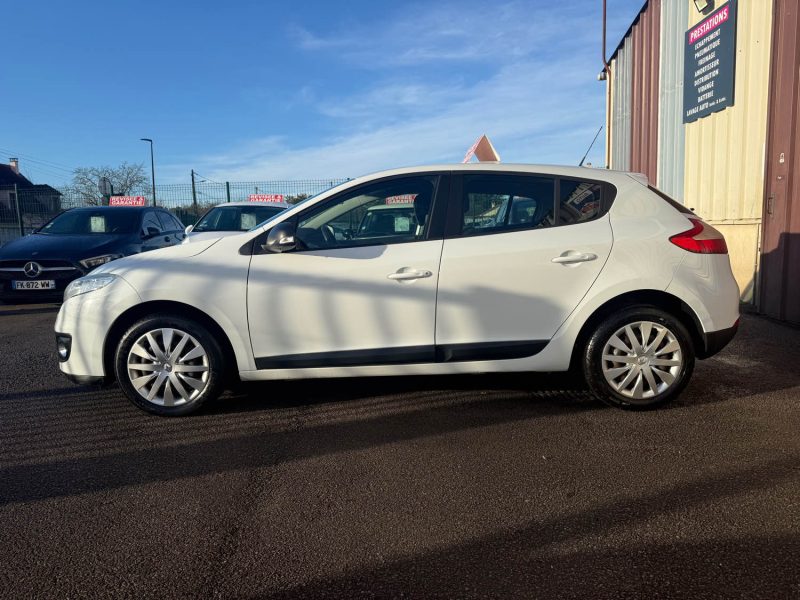 RENAULT MEGANE 3 PHASE  1.2I - 16V TCE TURBO 115CV 2013