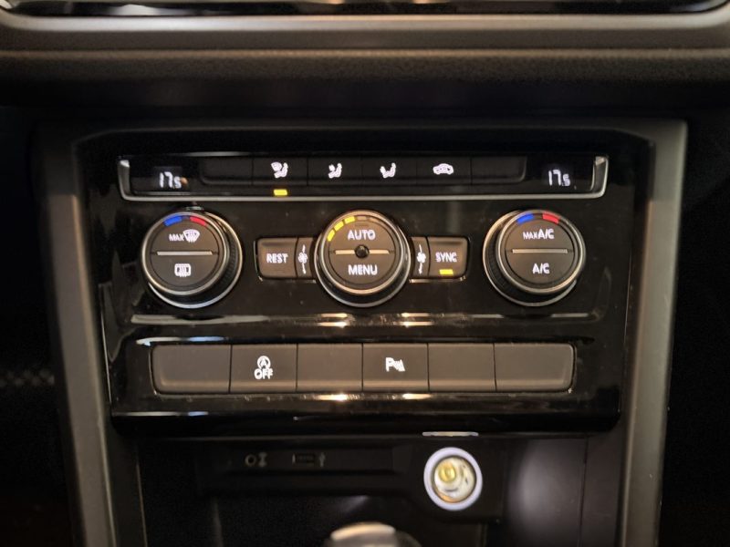 VOLKSWAGEN TOURAN - TREND LINE - 2016 - 1.6 TDi - 116 ch - DSG7 - 5 PLACES -ATTELAGE - GENERATION 3 