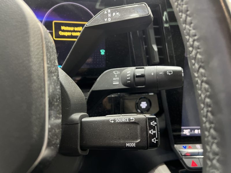 Renault Espace 1.2 E-Tech 200 Iconic 4CONTROL| Toit panoramique | Sièges cuir | Régulateur adaptatif