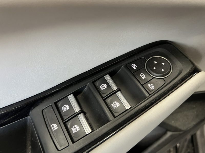 Renault Espace 1.2 E-Tech 200 Iconic 4CONTROL| Toit panoramique | Sièges cuir | Régulateur adaptatif