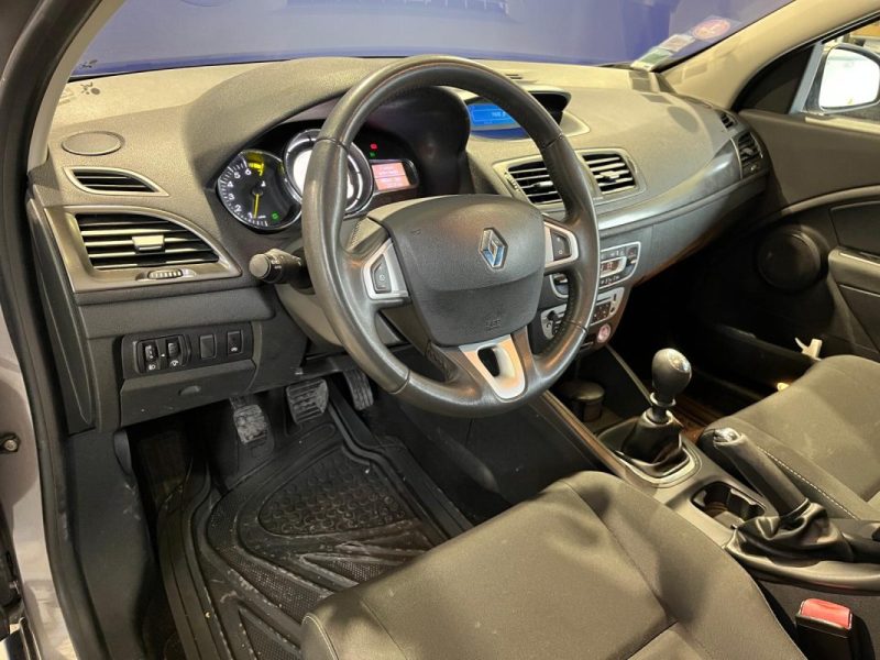 RENAULT MEGANE III 1.2 TCE 115CH ENERGY EXPRESSION *** AUCUN FRAIS À PRÉVOIR ***