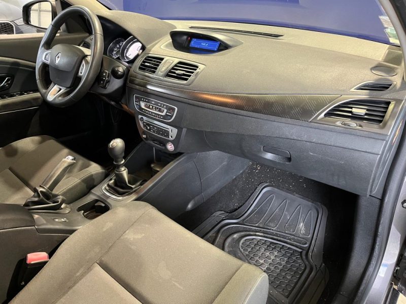 RENAULT MEGANE III 1.2 TCE 115CH ENERGY EXPRESSION *** AUCUN FRAIS À PRÉVOIR ***