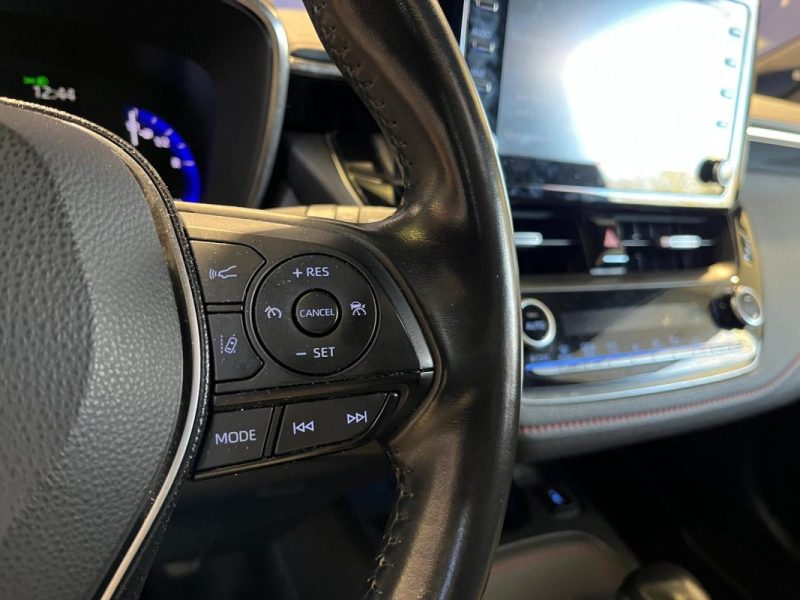 TOYOTA COROLLA 184H COLLECTION MY20 8CV *** TOIT OUVRANT / SIÈGE CHAUFFANT / SYSTÈME AUDIO JBL ***