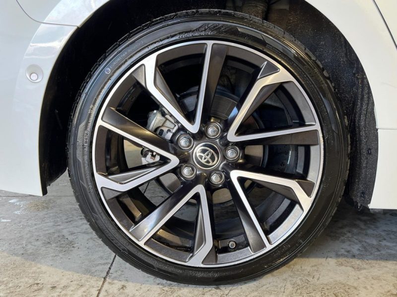 TOYOTA COROLLA 184H COLLECTION MY20 8CV *** TOIT OUVRANT / SIÈGE CHAUFFANT / SYSTÈME AUDIO JBL ***