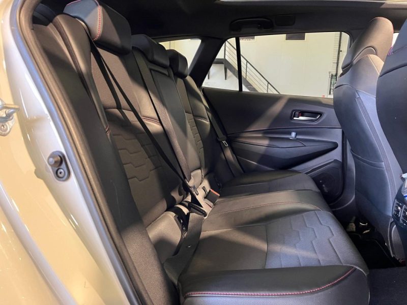 TOYOTA COROLLA 184H COLLECTION MY20 8CV *** TOIT OUVRANT / SIÈGE CHAUFFANT / SYSTÈME AUDIO JBL ***