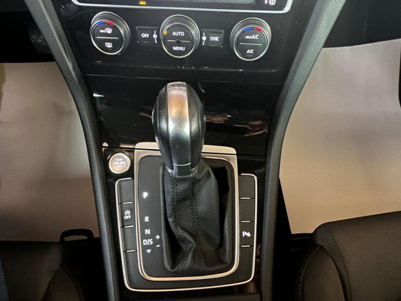 VOLKSWAGEN GOLF VII 2.0 TDI 150 CARAT EDITION DSG FACELIFT