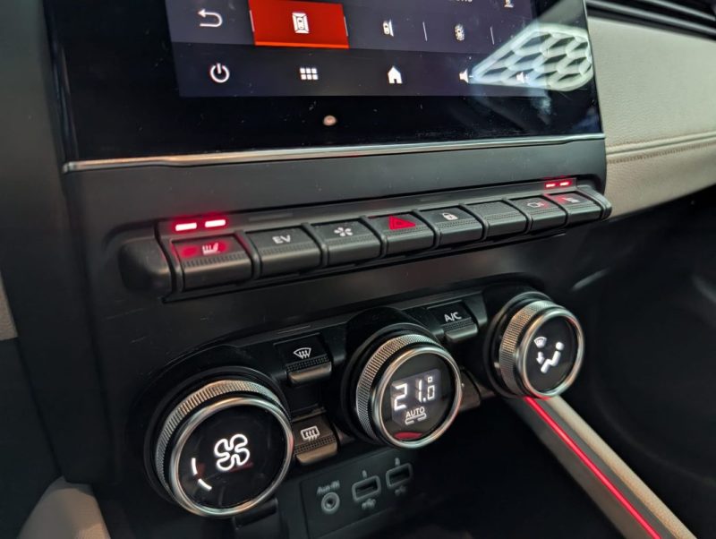 RENAULT CLIO V 1.6 E-TECH 140 Cv EDC INITIAL 