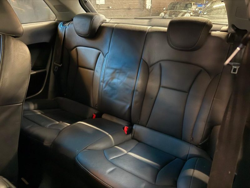 AUDI A1 1.4 TFSI 122 ch AMBITION LUXE S TRONIC 7 / AIDE AU PARKING AV+AR + SIEGES CUIR COMPLET /