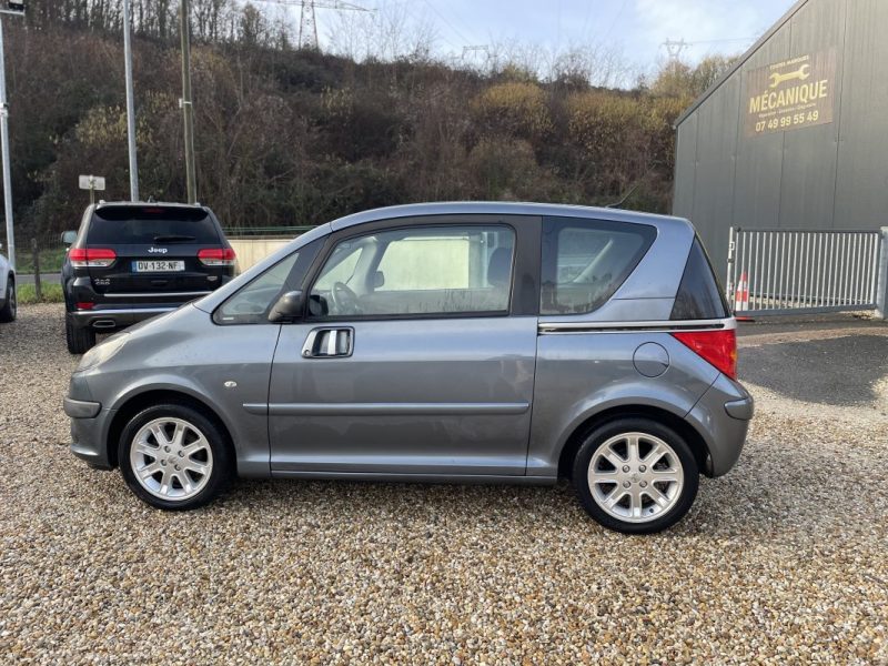 PEUGEOT 1007 1.4 hdi SPORTY 68CH 16.500km d'origine