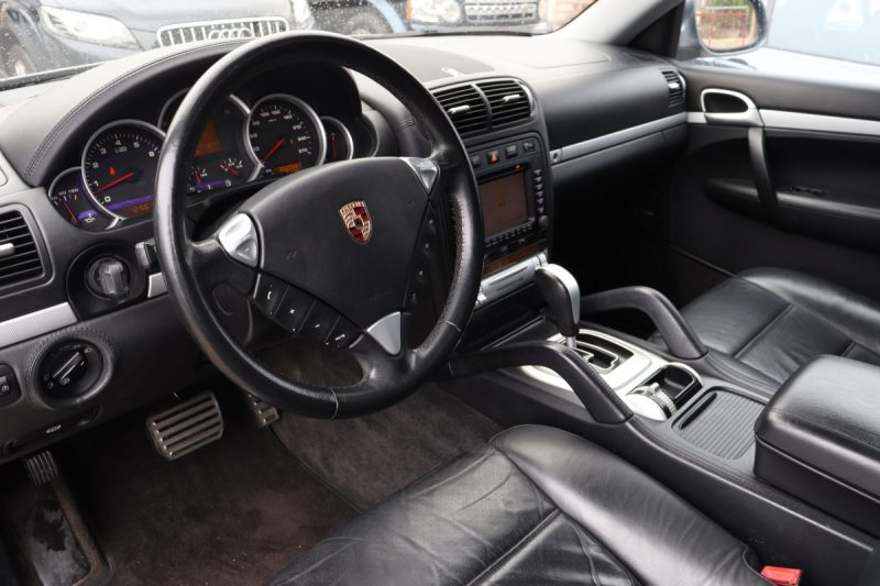 PORSCHE CAYENNE S TIPTRONIC 