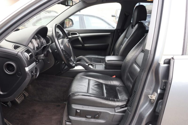 PORSCHE CAYENNE S TIPTRONIC 