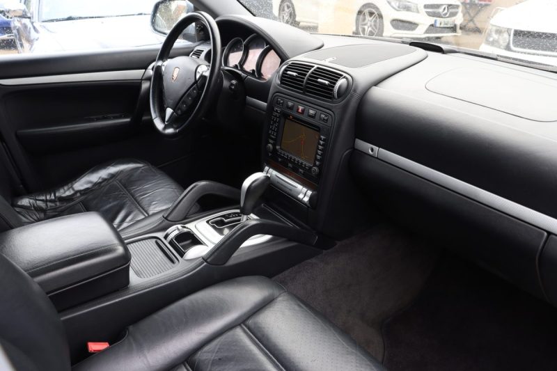 PORSCHE CAYENNE S TIPTRONIC 