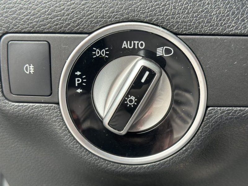 MERCEDES CLASSE A INTUITION 109 CV  2017