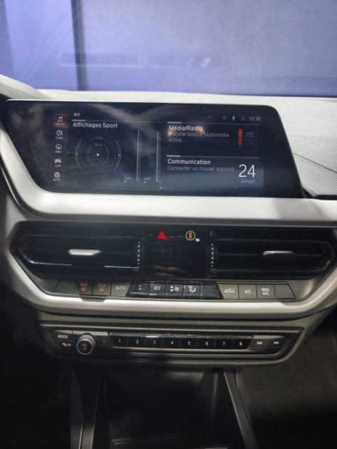 B.M.W. SERIE 1 F 118D 150CV BUSINESS DESIGN FINITON M PREMIERE MAIN ENTRETIEN COMPLET 