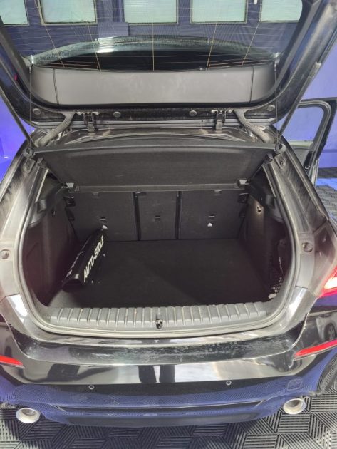 B.M.W. SERIE 1 F 118D 150CV BUSINESS DESIGN FINITON M PREMIERE MAIN ENTRETIEN COMPLET 