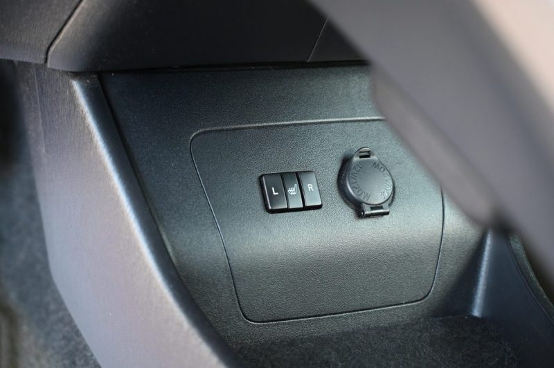 TOYOTA PRIUS III 136Ch Lounge Solar 01/2015
