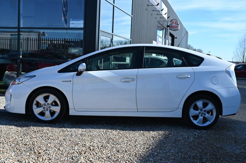 TOYOTA PRIUS III 136Ch Lounge Solar 01/2015