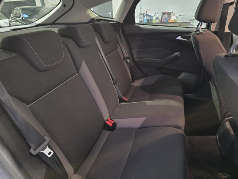 FORD FOCUS 1.0 SCTi 125ch EcoBoost TITANIUM / DISTRI OK