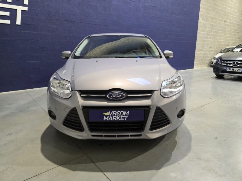 FORD FOCUS 1.0 SCTi 125ch EcoBoost TITANIUM / DISTRI OK