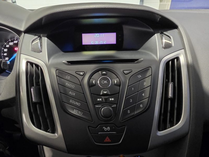 FORD FOCUS 1.0 SCTi 125ch EcoBoost TITANIUM / DISTRI OK