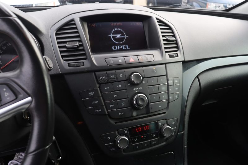 OPEL INSIGNIA SPORTS TOURER  2.0 TURBO COSMO 4X4 