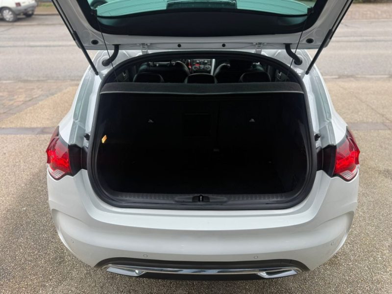 Citroën DS4 1.6 e-HDi 115Ch Airdream So Chic BMP6 - 52 805 km