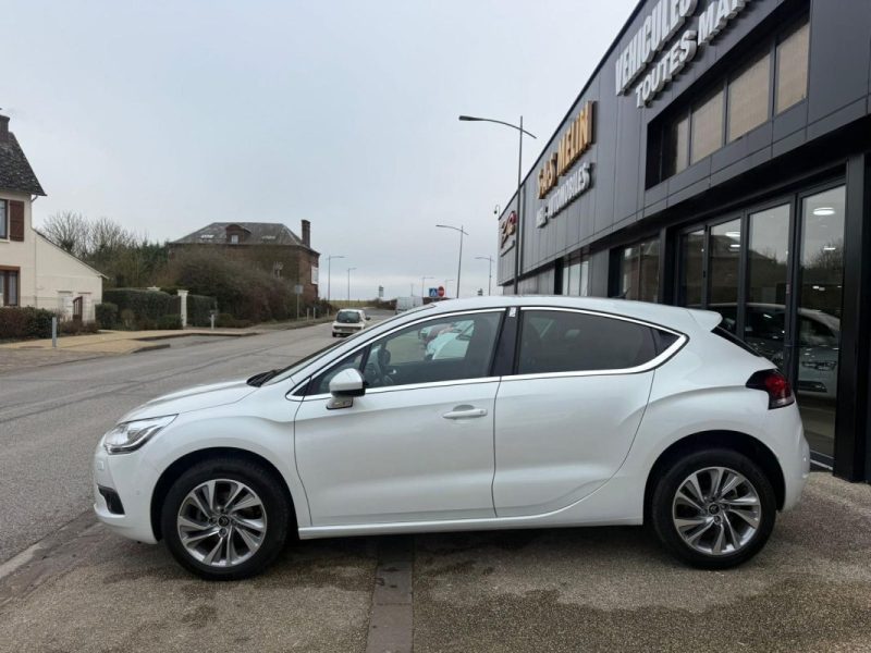 Citroën DS4 1.6 e-HDi 115Ch Airdream So Chic BMP6 - 52 805 km