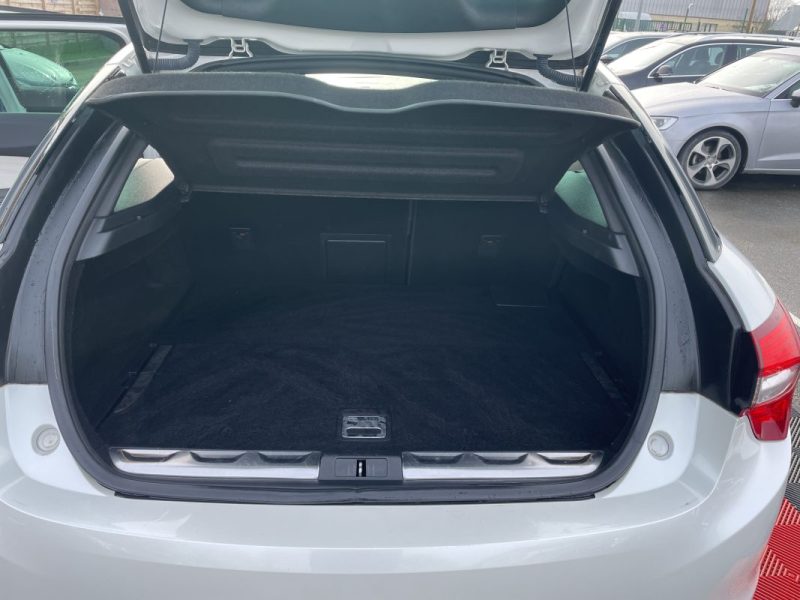 CITROEN DS5 HYBRID4 SPORT CHIC BMP6   GARANTIE 3/12 MOIS 2012