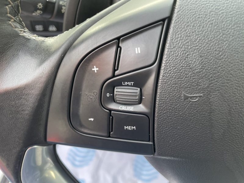 CITROEN DS5 HYBRID4 SPORT CHIC BMP6   GARANTIE 3/12 MOIS 2012