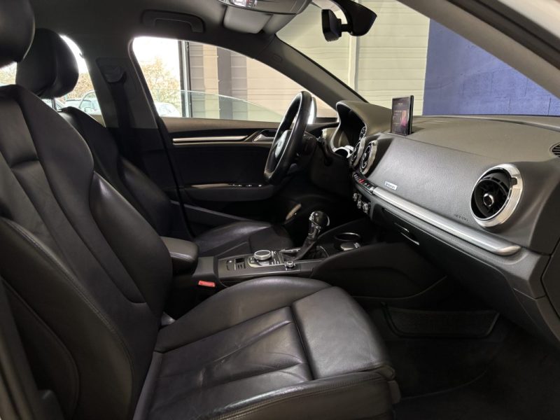 AUDI A3 SPORTBACK E-TRON HYBRIDE 1.4 TFSI 204CV 2017 / VIRTUAL / KEYLESS / CAMERA DE RECUL / CARPLAY