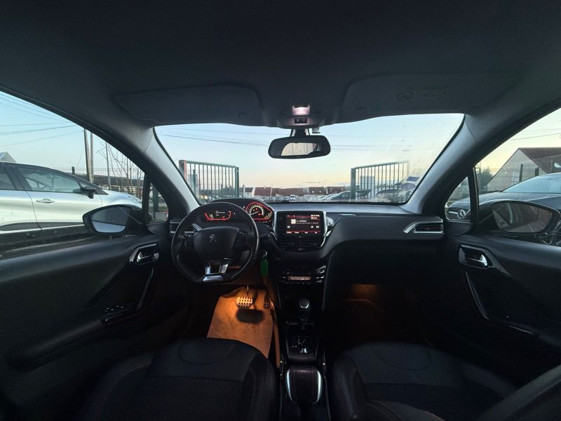 PEUGEOT 2008 GT LINE BOITE AUTOMATIQUE 1.2 PURETECH 110CV 2017